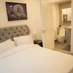 Jgb 2-Bed Apartment In London
