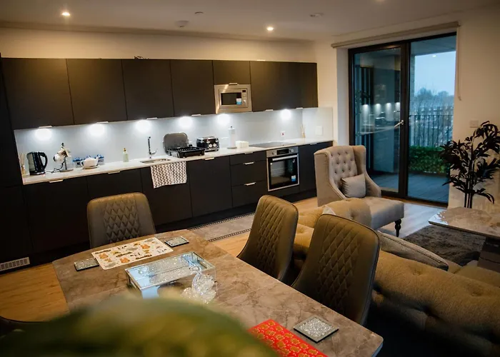 Jgb 2-Bed Apartment In London